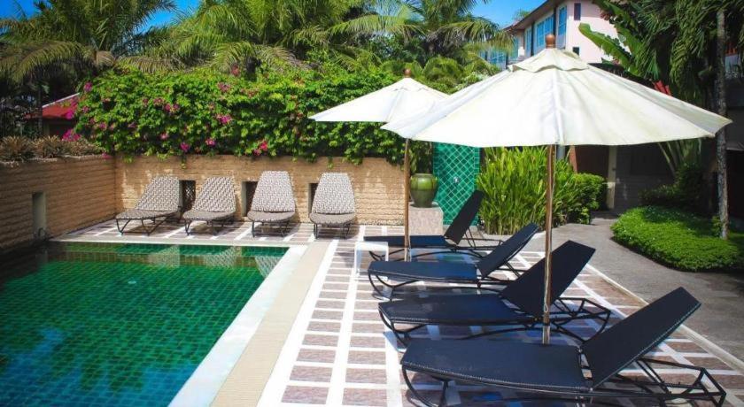 Royal Lee Resort And Spa Nai Yang Exterior photo