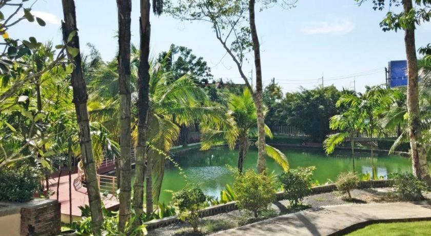 Royal Lee Resort And Spa Nai Yang Exterior photo